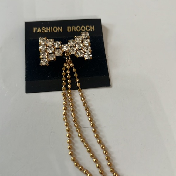 Collar Brooch, Gold Tone Rhinestone Brooch - Picture 3 of 5